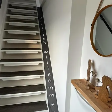 Grosse Ferienwohnung In Ostseenahe