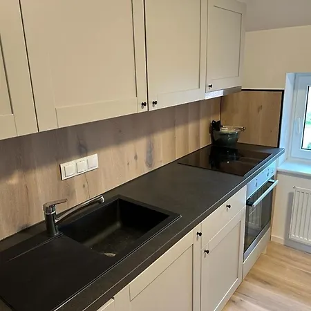 Grosse Ferienwohnung In Ostseenahe